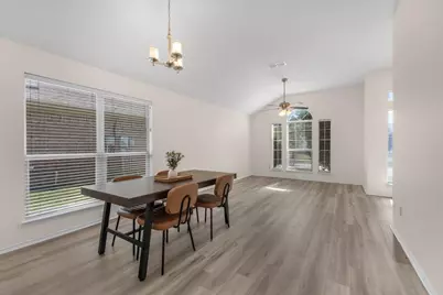 10601 Aransas Drive, Fort Worth, TX 76131 - Photo 4