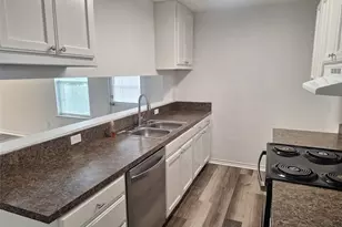 2621 Lee Ave, Fort Worth, TX 76164 - Photo 6