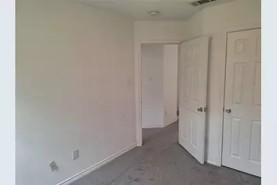 2621 Lee Avenue #B, Fort Worth, TX 76164 - Photo 18