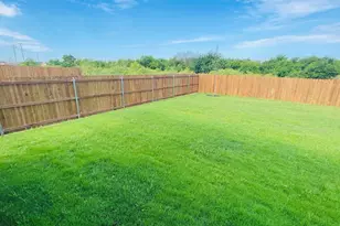4212 Woodhill Bnd Dr, Fort Worth, TX 76036 - Photo 18