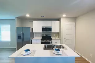 4212 Woodhill Bnd Dr, Fort Worth, TX 76036 - Photo 2