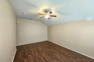 3235 Guadaloupe, Grand Prairie, TX 75054 - Photo 16