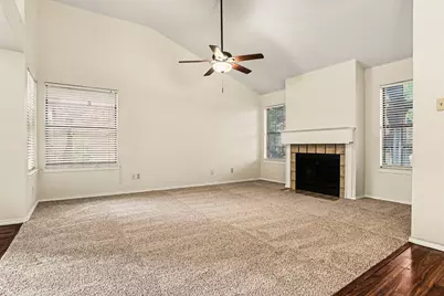 1011 Astaire Avenue, Duncanville, TX 75137 - Photo 6