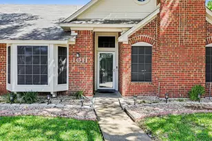 1011 Astaire Ave, Duncanville, TX 75137 - Photo 4