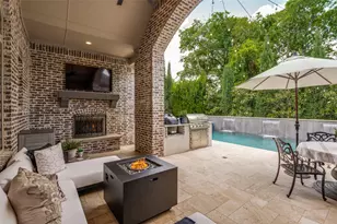8025 Shackelford Dr, Frisco, TX 75035 - Photo 30