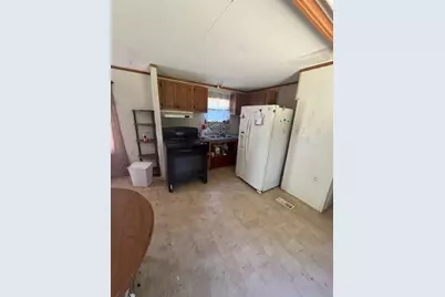 101 1/2 Harvey Street, Annona, TX 75550 - Photo 4