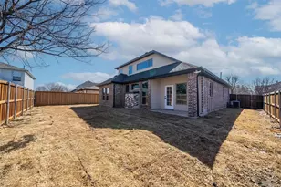1063 Lake Trail Dr, Little Elm, TX 75068 - Photo 4