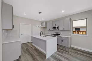 1063 Lake Trail Dr, Little Elm, TX 75068 - Photo 12