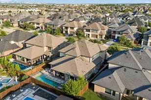 636 Benalla Dr, Frisco, TX 75036 - Photo 36