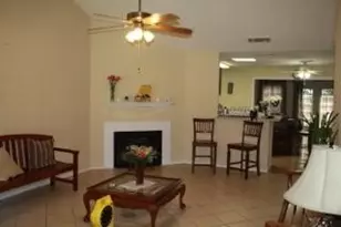 112 E Denton Dr, Euless, TX 76039 - Photo 4