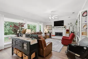 4308 Crescent Dr, Flower Mound, TX 75028 - Photo 10