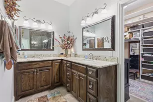 4308 Crescent Dr, Flower Mound, TX 75028 - Photo 22