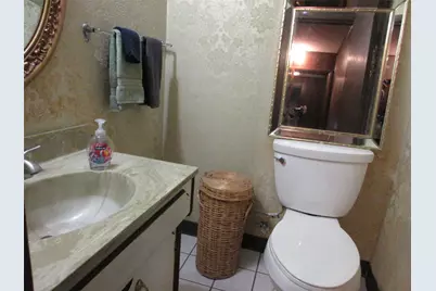 1132 N Irving Heights Drive, Irving, TX 75061 - Photo 20