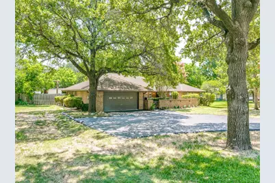 1132 N Irving Heights Drive, Irving, TX 75061 - Photo 4