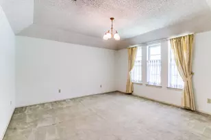 1132 N Irving Heights Dr, Irving, TX 75061 - Photo 22