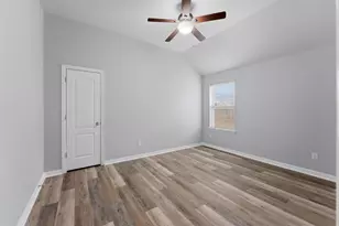 453 Rockaway Dr, Midlothian, TX 76065 - Photo 10