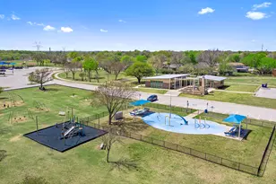 1029 Tarryhill Dr, Crowley, TX 76036 - Photo 8