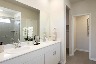 250 Teton St, Greenville, TX 75402 - Photo 10