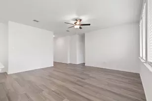 952 Dustwood Dr, Fort Worth, TX 76052 - Photo 16