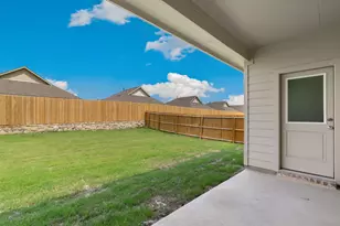 952 Dustwood Dr, Fort Worth, TX 76052 - Photo 38