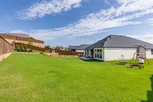 141 Longhorn Bnd, Rhome, TX 76078 - Photo 24