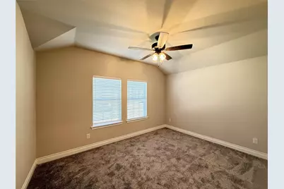704 Hardaway Drive, Greenville, TX 75402 - Photo 16