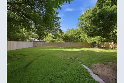 1512 Vine Street, Bridgeport, TX 76426 - Photo 36