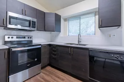 2239 Turf Club Drive, Arlington, TX 76017 - Photo 8