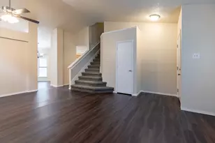 2239 Turf Club Dr, Arlington, TX 76017 - Photo 6