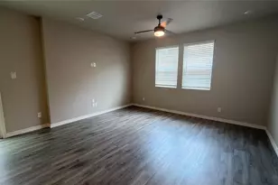909 Blossom Ln, Argyle, TX 76226 - Photo 6