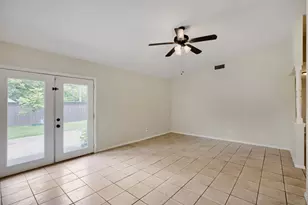 2307 Fyke Rd, Carrollton, TX 75006 - Photo 6
