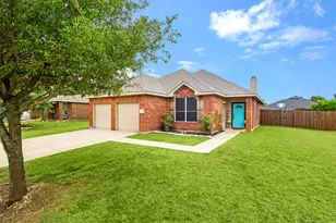 230 Colt Dr, Waxahachie, TX 75165 - Photo 4