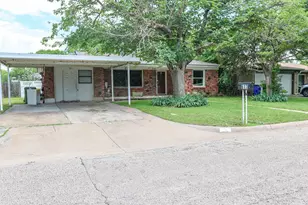 617 June Dr, White Settlement, TX 76108 - Photo 2