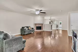 1312 Elkford Ln, Fort Worth, TX 76247 - Photo 4