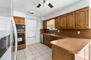 1906 Hillcroft Dr, Duncanville, TX 75137 - Photo 8