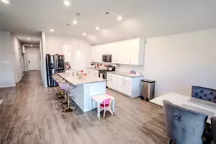 404 Eaton Dr, Justin, TX 76247 - Photo 16