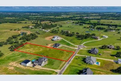2013 Swallowtail Ct, Poolville, TX 76487 - Photo 2