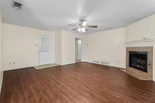 713 Penn Pl, Cedar Hill, TX 75104 - Photo 6