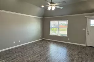 1303 Oleander Dr, Tolar, TX 76476 - Photo 2