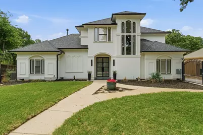 3636 Chateaux Lane, Hurst, TX 76054 - Photo 2
