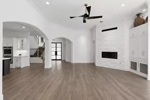 3636 Chateaux Ln, Hurst, TX 76054 - Photo 6