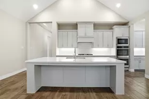 1001 Myers Park Trail, Roanoke, TX 76262 - Photo 10
