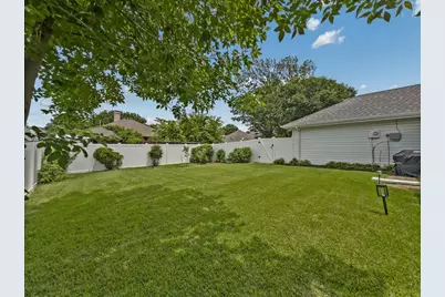 1315 Silver Maple Drive, Carrollton, TX 75007 - Photo 36