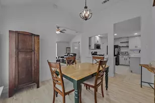 1315 Silver Maple Dr, Carrollton, TX 75007 - Photo 12
