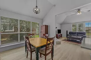 1315 Silver Maple Dr, Carrollton, TX 75007 - Photo 16