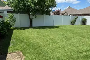 1315 Silver Maple Dr, Carrollton, TX 75007 - Photo 34