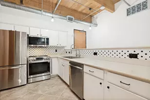 509 Elm St, Dallas, TX 75202 - Photo 2