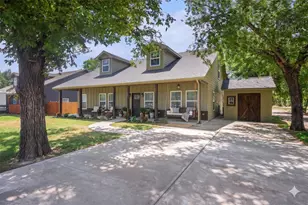 290 E Aurora St, Rhome, TX 76078 - Photo 1