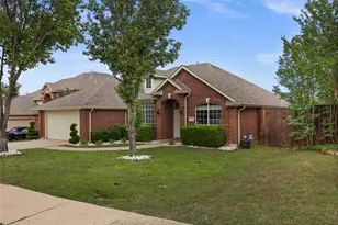 5906 Independence Ct, Rowlett, TX 75089 - Photo 2