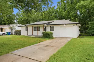 5124 Nadine Dr, Haltom City, TX 76117 - Photo 2